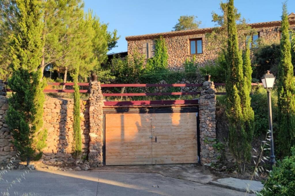 La Casa De Piedra, Una Ventana Al Paraiso Matet Exterior photo
